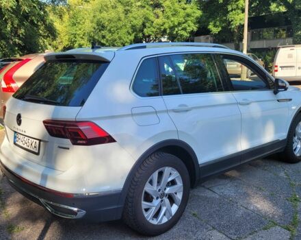 Белый Фольксваген Тигуан, объемом двигателя 2 л и пробегом 52 тыс. км за 37000 $, фото 2 на Automoto.ua