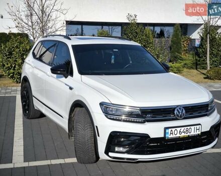 Білий Фольксваген Тігуан, об'ємом двигуна 2 л та пробігом 123 тис. км за 27500 $, фото 22 на Automoto.ua