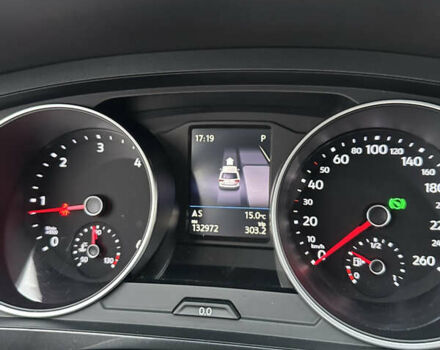 Белый Фольксваген Тигуан, объемом двигателя 2 л и пробегом 132 тыс. км за 27750 $, фото 87 на Automoto.ua