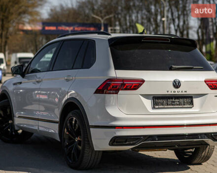 Белый Фольксваген Тигуан, объемом двигателя 2 л и пробегом 193 тыс. км за 33490 $, фото 8 на Automoto.ua