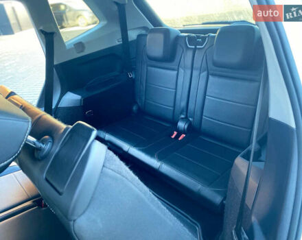 Білий Фольксваген Тігуан, об'ємом двигуна 2 л та пробігом 135 тис. км за 18800 $, фото 16 на Automoto.ua