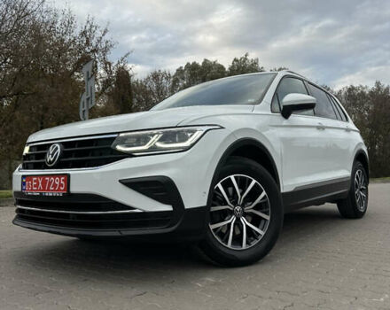 Белый Фольксваген Тигуан, объемом двигателя 2 л и пробегом 132 тыс. км за 27750 $, фото 8 на Automoto.ua