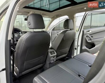 Белый Фольксваген Тигуан, объемом двигателя 1.98 л и пробегом 55 тыс. км за 21800 $, фото 32 на Automoto.ua