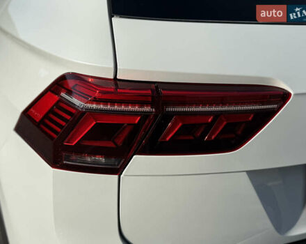 Белый Фольксваген Тигуан, объемом двигателя 1.97 л и пробегом 189 тыс. км за 36500 $, фото 32 на Automoto.ua