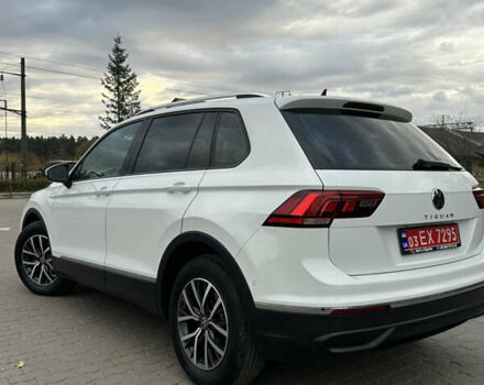 Белый Фольксваген Тигуан, объемом двигателя 2 л и пробегом 132 тыс. км за 27750 $, фото 31 на Automoto.ua