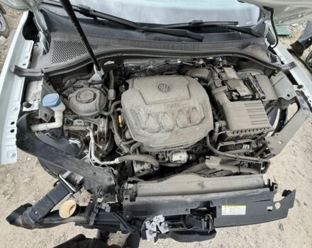 Белый Фольксваген Тигуан, объемом двигателя 2 л и пробегом 73 тыс. км за 13500 $, фото 23 на Automoto.ua