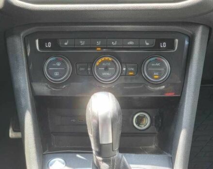 Белый Фольксваген Тигуан, объемом двигателя 2 л и пробегом 89 тыс. км за 12500 $, фото 12 на Automoto.ua