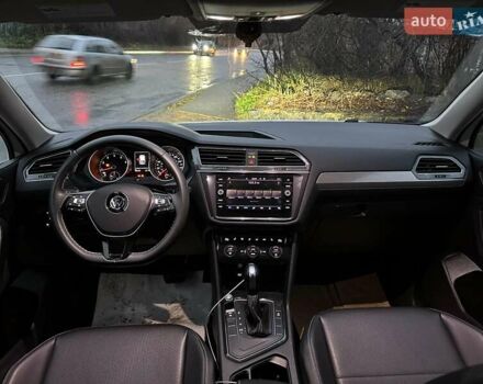 Белый Фольксваген Тигуан, объемом двигателя 2 л и пробегом 102 тыс. км за 21990 $, фото 15 на Automoto.ua