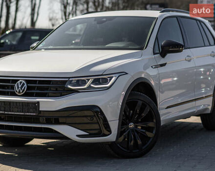 Белый Фольксваген Тигуан, объемом двигателя 2 л и пробегом 193 тыс. км за 33490 $, фото 16 на Automoto.ua