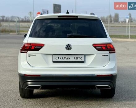Белый Фольксваген Тигуан, объемом двигателя 1.98 л и пробегом 55 тыс. км за 21800 $, фото 29 на Automoto.ua