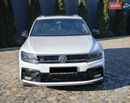 Білий Фольксваген Тігуан, об'ємом двигуна 2 л та пробігом 123 тис. км за 27500 $, фото 61 на Automoto.ua