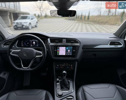 Білий Фольксваген Тігуан, об'ємом двигуна 2 л та пробігом 191 тис. км за 29200 $, фото 40 на Automoto.ua