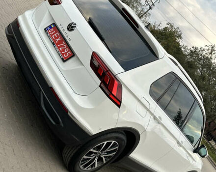 Белый Фольксваген Тигуан, объемом двигателя 2 л и пробегом 132 тыс. км за 27750 $, фото 52 на Automoto.ua