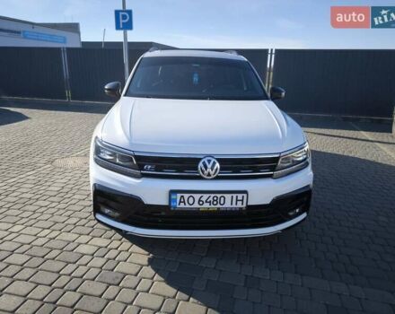 Білий Фольксваген Тігуан, об'ємом двигуна 2 л та пробігом 123 тис. км за 27500 $, фото 63 на Automoto.ua