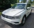 Белый Фольксваген Тигуан, объемом двигателя 2 л и пробегом 56 тыс. км за 8000 $, фото 1 на Automoto.ua