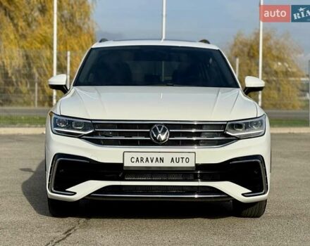 Белый Фольксваген Тигуан, объемом двигателя 1.98 л и пробегом 55 тыс. км за 21800 $, фото 2 на Automoto.ua