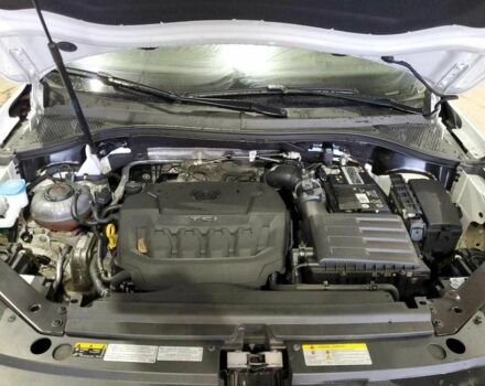 Білий Фольксваген Тігуан, об'ємом двигуна 2 л та пробігом 58 тис. км за 9000 $, фото 11 на Automoto.ua