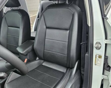 Белый Фольксваген Тигуан, объемом двигателя 2 л и пробегом 46 тыс. км за 24500 $, фото 10 на Automoto.ua