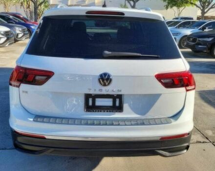 Білий Фольксваген Тігуан, об'ємом двигуна 2 л та пробігом 27 тис. км за 18400 $, фото 3 на Automoto.ua