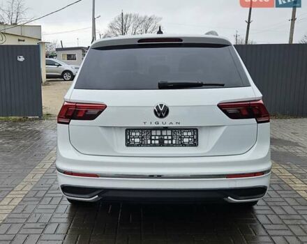 Белый Фольксваген Тигуан, объемом двигателя 2 л и пробегом 46 тыс. км за 24500 $, фото 17 на Automoto.ua