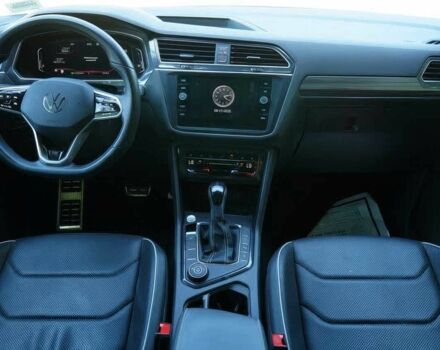 Белый Фольксваген Тигуан, объемом двигателя 2 л и пробегом 21 тыс. км за 21200 $, фото 10 на Automoto.ua