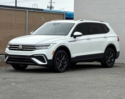 Білий Фольксваген Тігуан, об'ємом двигуна 2 л та пробігом 25 тис. км за 7800 $, фото 2 на Automoto.ua