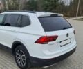 Білий Фольксваген Тігуан, об'ємом двигуна 2 л та пробігом 75 тис. км за 12400 $, фото 10 на Automoto.ua