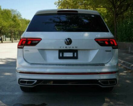 Белый Фольксваген Тигуан, объемом двигателя 2 л и пробегом 21 тыс. км за 21200 $, фото 5 на Automoto.ua