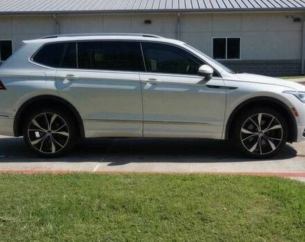 Белый Фольксваген Тигуан, объемом двигателя 2 л и пробегом 29 тыс. км за 14600 $, фото 4 на Automoto.ua