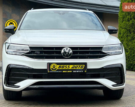 Білий Фольксваген Тігуан, об'ємом двигуна 2 л та пробігом 30 тис. км за 31500 $, фото 1 на Automoto.ua