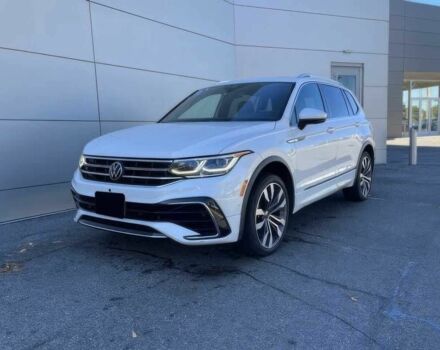 Білий Фольксваген Тігуан, об'ємом двигуна 2 л та пробігом 20 тис. км за 12000 $, фото 2 на Automoto.ua