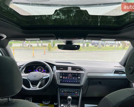 Білий Фольксваген Тігуан, об'ємом двигуна 2 л та пробігом 30 тис. км за 31500 $, фото 21 на Automoto.ua