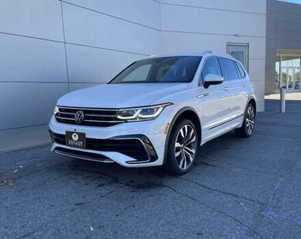 Белый Фольксваген Тигуан, объемом двигателя 2 л и пробегом 18 тыс. км за 7800 $, фото 2 на Automoto.ua