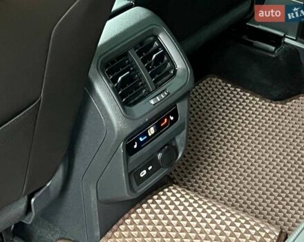 Білий Фольксваген Тігуан, об'ємом двигуна 1.98 л та пробігом 48 тис. км за 39000 $, фото 32 на Automoto.ua