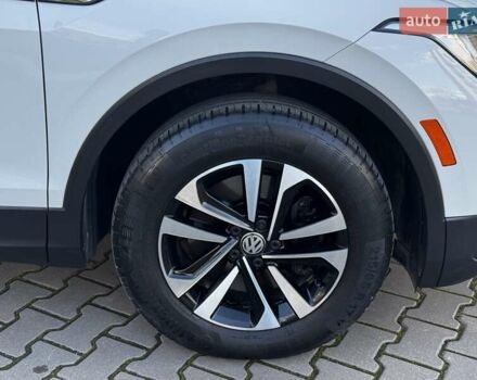 Белый Фольксваген Тигуан, объемом двигателя 1.98 л и пробегом 105 тыс. км за 21750 $, фото 19 на Automoto.ua