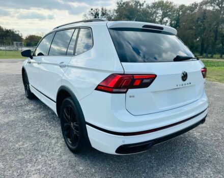 Белый Фольксваген Тигуан, объемом двигателя 2 л и пробегом 12 тыс. км за 16400 $, фото 4 на Automoto.ua