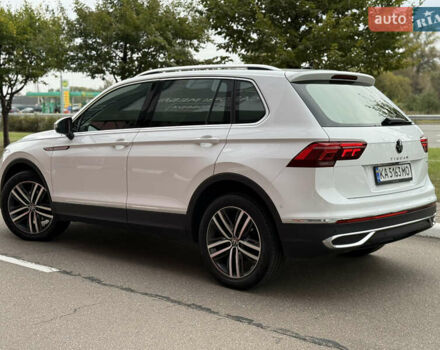 Фольксваген Тигуан 2022 в Киеве на Automoto.ua Белый Фольксваген Тигуан, объемом двигателя 2 л и пробегом 32 тыс. км за 35500 $, фото 11 на Automoto.ua