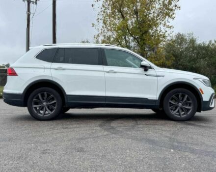 Белый Фольксваген Тигуан, объемом двигателя 2 л и пробегом 15 тыс. км за 9000 $, фото 3 на Automoto.ua