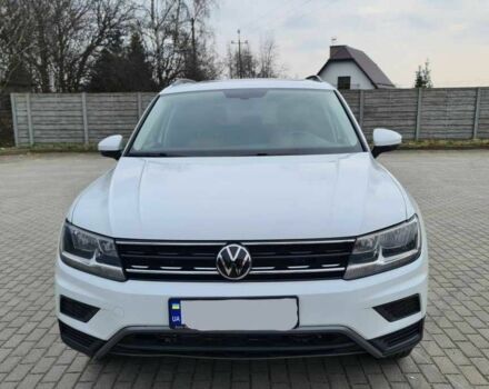 Білий Фольксваген Тігуан, об'ємом двигуна 2 л та пробігом 75 тис. км за 12400 $, фото 11 на Automoto.ua