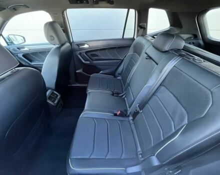 Белый Фольксваген Тигуан, объемом двигателя 2 л и пробегом 18 тыс. км за 7800 $, фото 11 на Automoto.ua