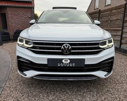 Белый Фольксваген Тигуан, объемом двигателя 2 л и пробегом 27 тыс. км за 17000 $, фото 1 на Automoto.ua