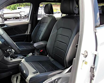 Белый Фольксваген Тигуан, объемом двигателя 2 л и пробегом 14 тыс. км за 17900 $, фото 8 на Automoto.ua