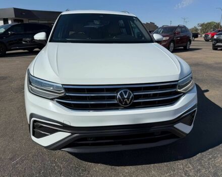 Белый Фольксваген Тигуан, объемом двигателя 2 л и пробегом 12 тыс. км за 15000 $, фото 1 на Automoto.ua