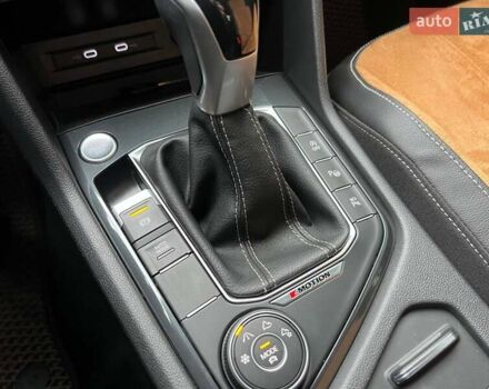 Білий Фольксваген Тігуан, об'ємом двигуна 1.98 л та пробігом 48 тис. км за 39000 $, фото 38 на Automoto.ua