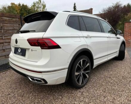 Белый Фольксваген Тигуан, объемом двигателя 2 л и пробегом 27 тыс. км за 17000 $, фото 4 на Automoto.ua