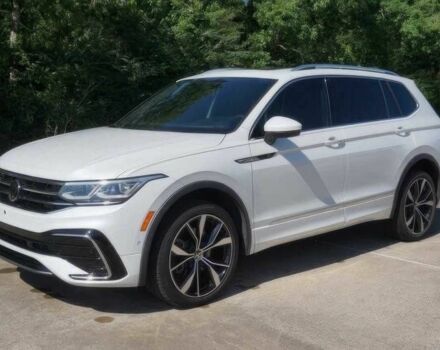 Белый Фольксваген Тигуан, объемом двигателя 2 л и пробегом 25 тыс. км за 20300 $, фото 2 на Automoto.ua