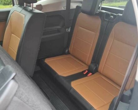 Білий Фольксваген Тігуан, об'ємом двигуна 2 л та пробігом 75 тис. км за 12400 $, фото 3 на Automoto.ua