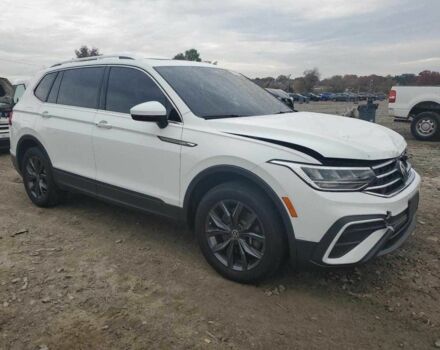 Белый Фольксваген Тигуан, объемом двигателя 2 л и пробегом 123 тыс. км за 4100 $, фото 3 на Automoto.ua