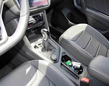 Белый Фольксваген Тигуан, объемом двигателя 2 л и пробегом 14 тыс. км за 17900 $, фото 9 на Automoto.ua