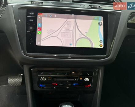 Білий Фольксваген Тігуан, об'ємом двигуна 2 л та пробігом 32 тис. км за 35500 $, фото 30 на Automoto.ua